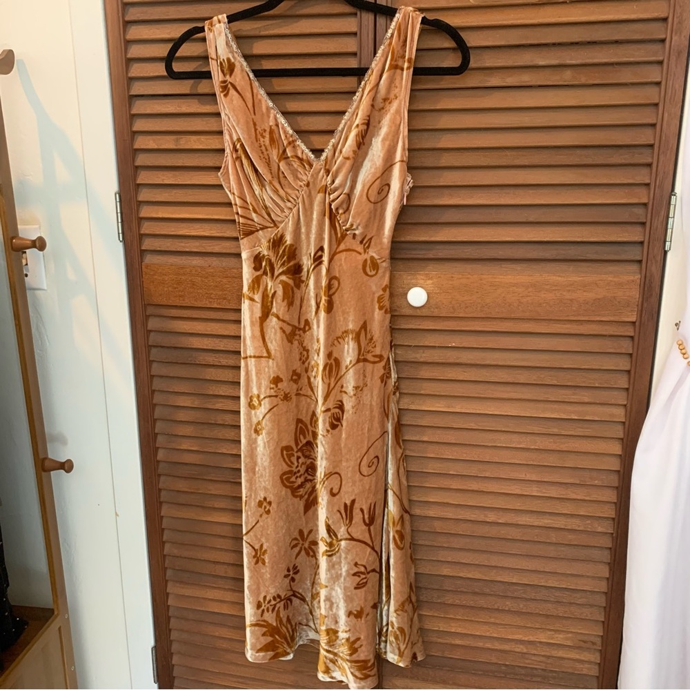 NWT Rampage velvet dress